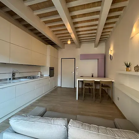 La Mia Casa 페자로